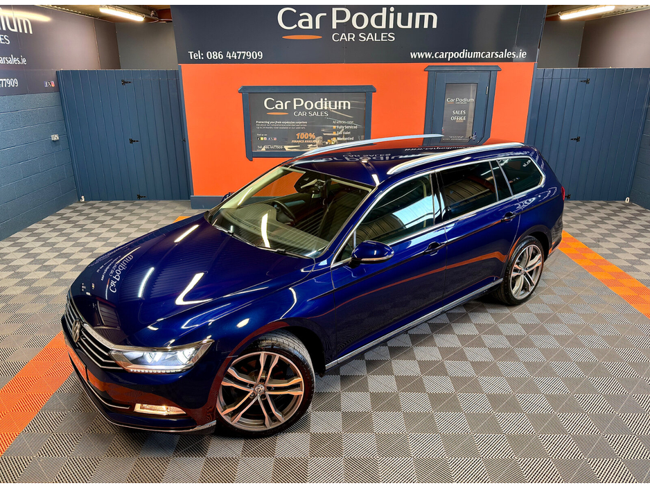 2018 Volkswagen Passat - image 12