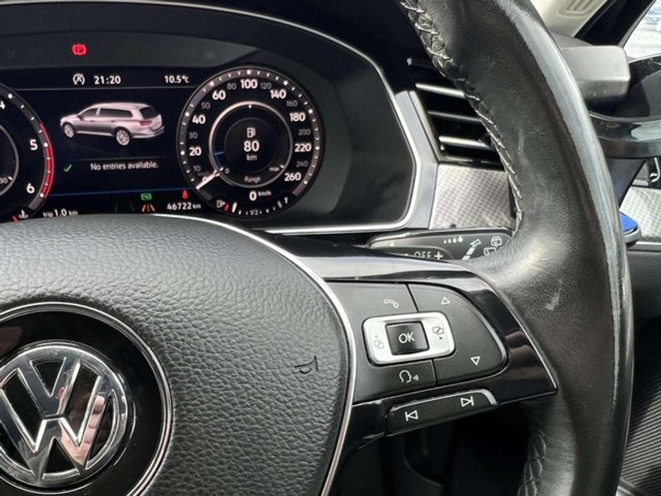 2019 Volkswagen Passat - image 34