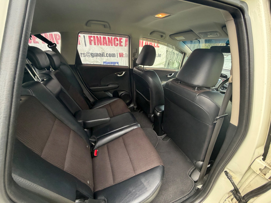 2013 Honda Fit  €7,000