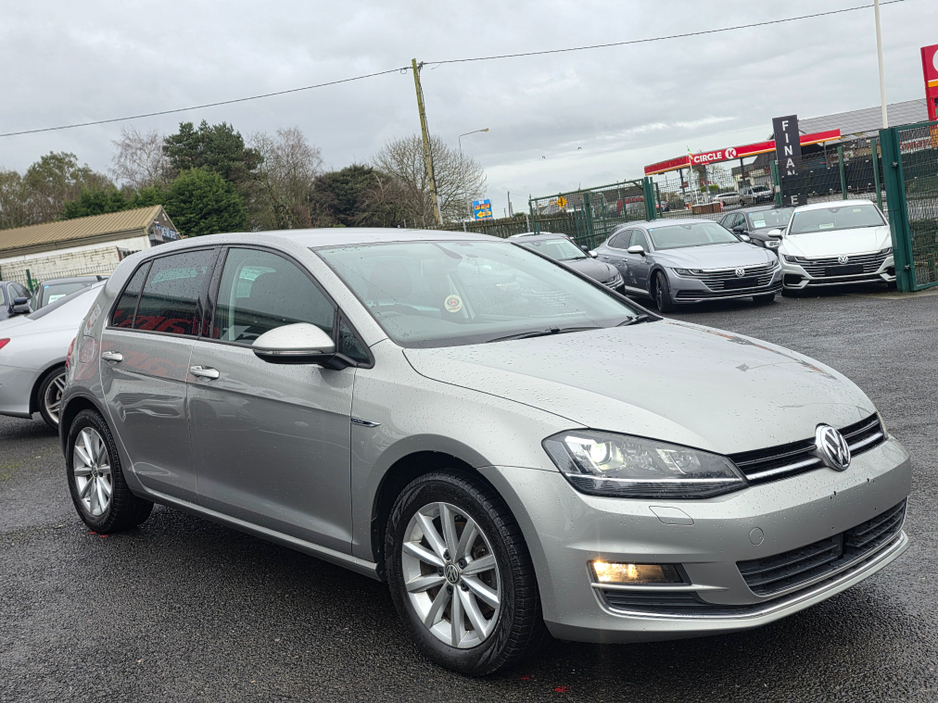 2016 Volkswagen Golf 1.2 TSI HIGHLINE ALL STAR EDITION - REVERSE CAMERA - ALLOYS - STUNNING CAR - LOW TAX BAND €14,450