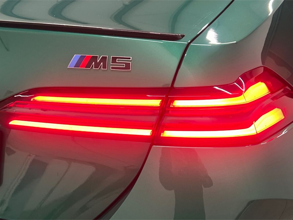 2025 BMW M5 G90 M5 Saloon