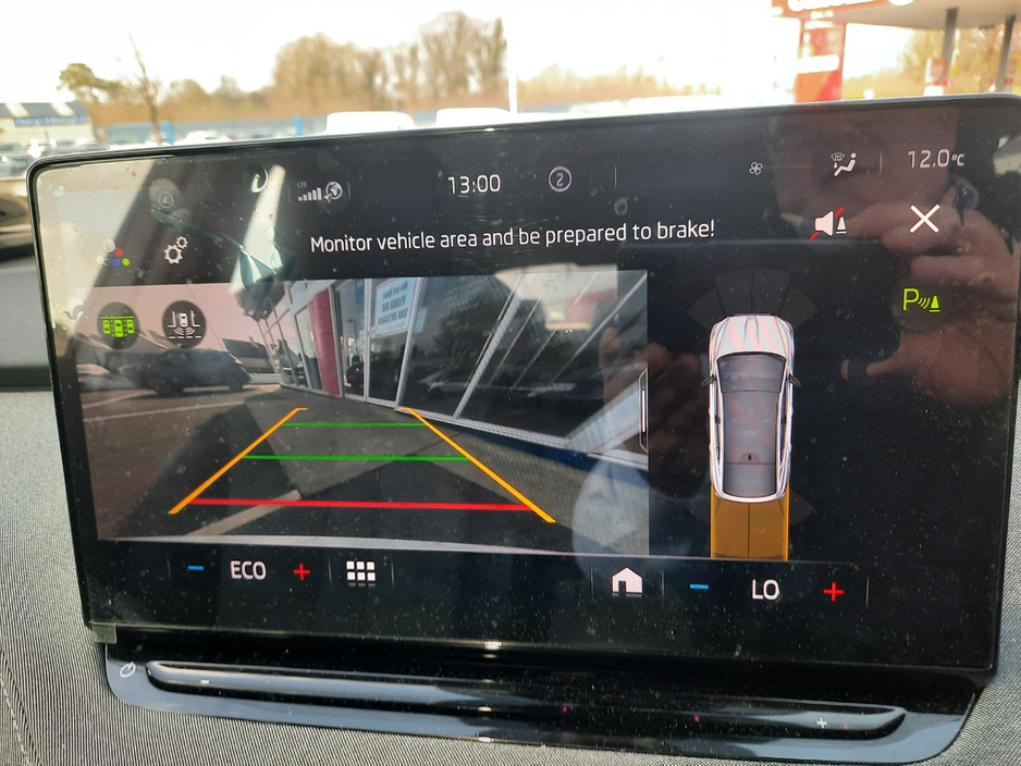 2024 Skoda Enyaq - image 16