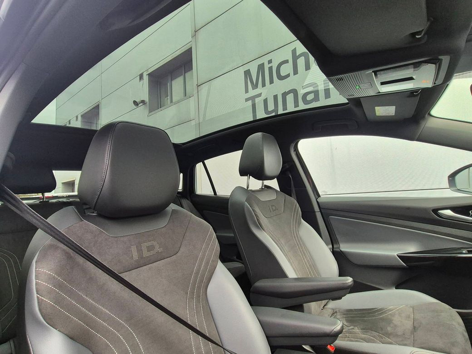 2023 Volkswagen ID.5 - image 15