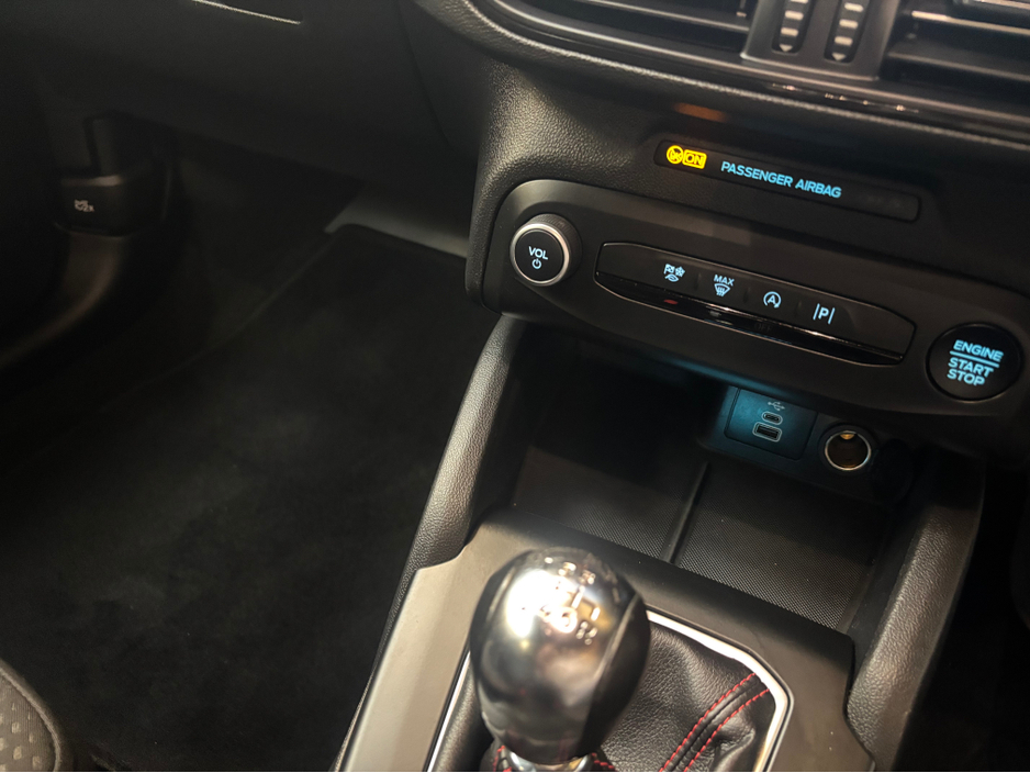 2023 Ford Focus - image 11