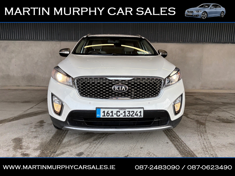 2016 Kia Sorento - image 5