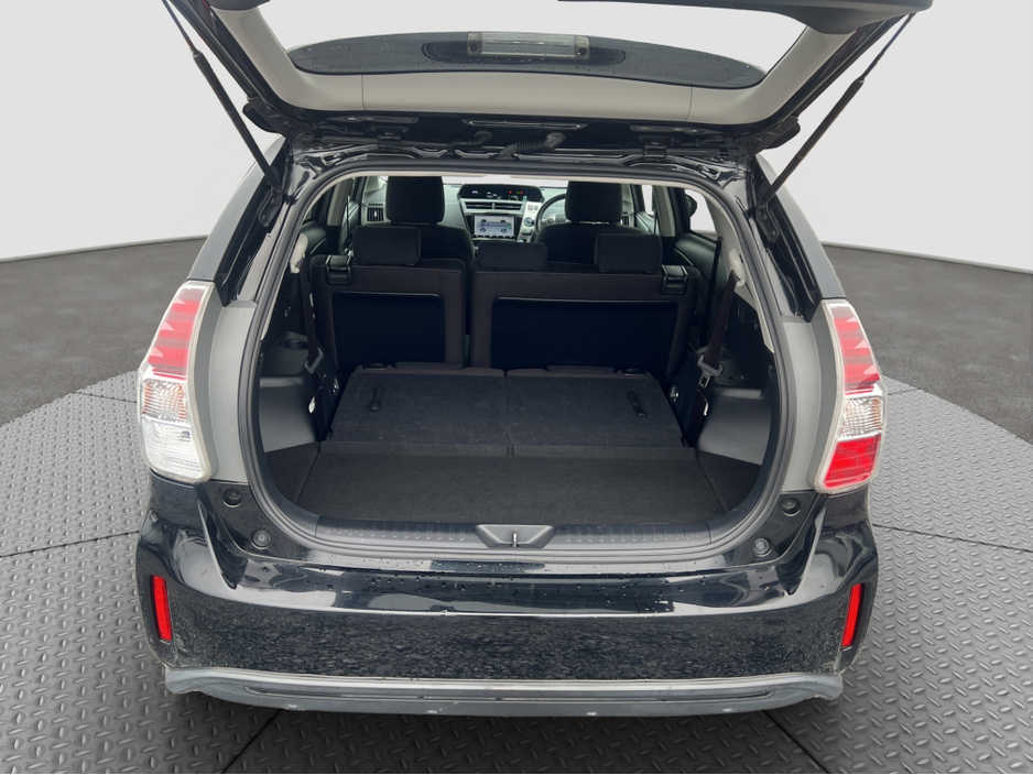 2019 Toyota Prius 2019 Toyota Prius CX  7 Seater Hybrid €24,750