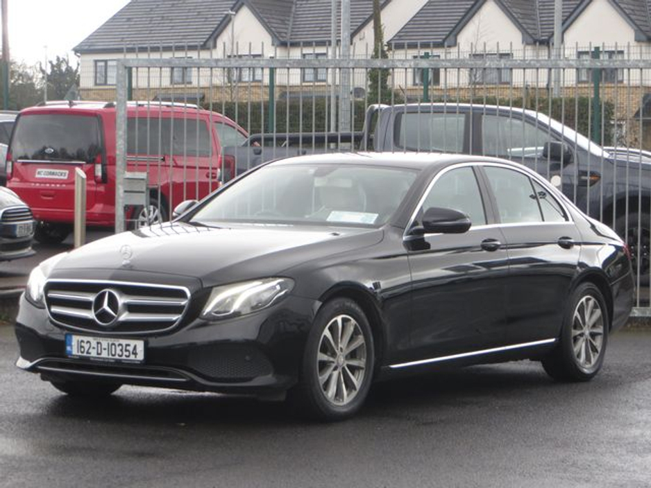 2016 Mercedes-Benz E Class - image 6