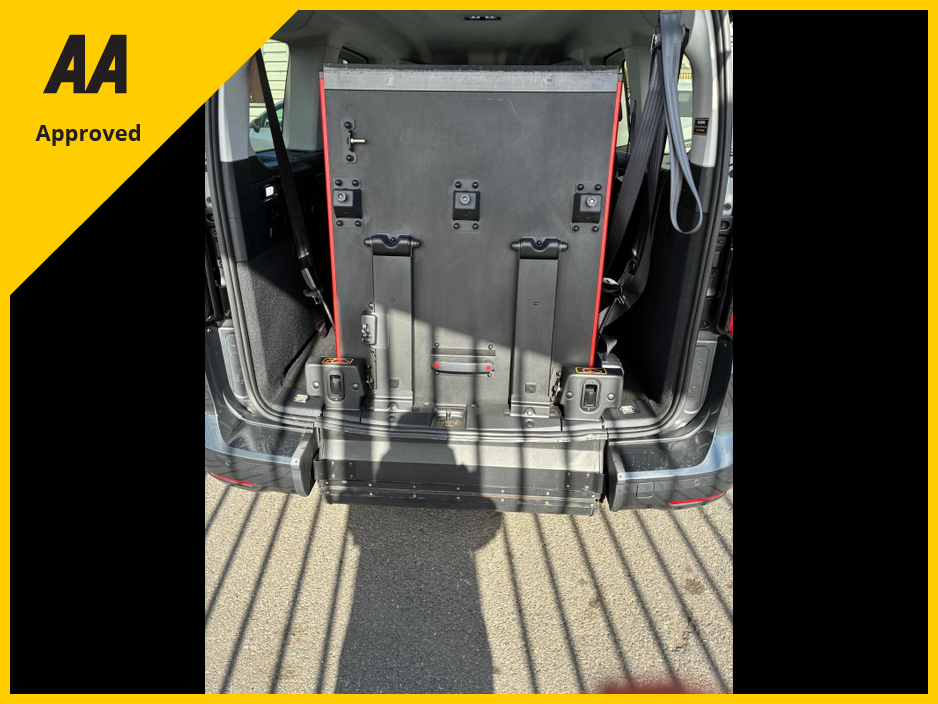 2024 Ford Tourneo Connect - image 11