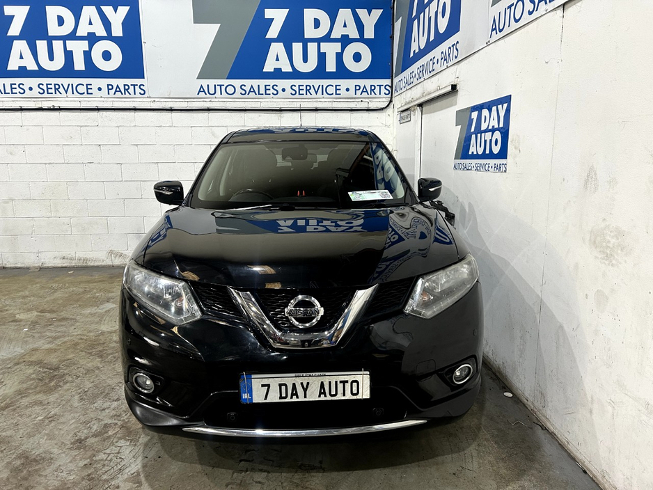 2017 Nissan X-Trail - image 2