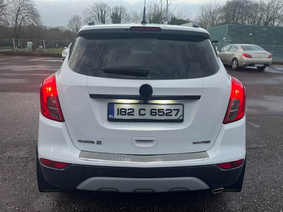 2018 Vauxhall Mokka - image 6
