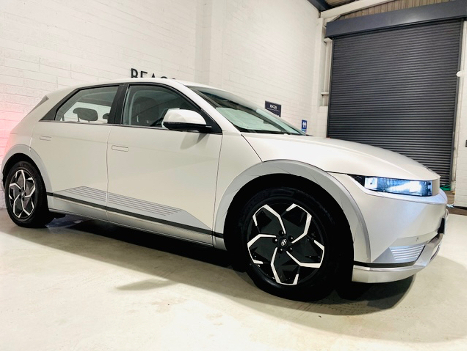 2022 Hyundai Ioniq 5 - image 5