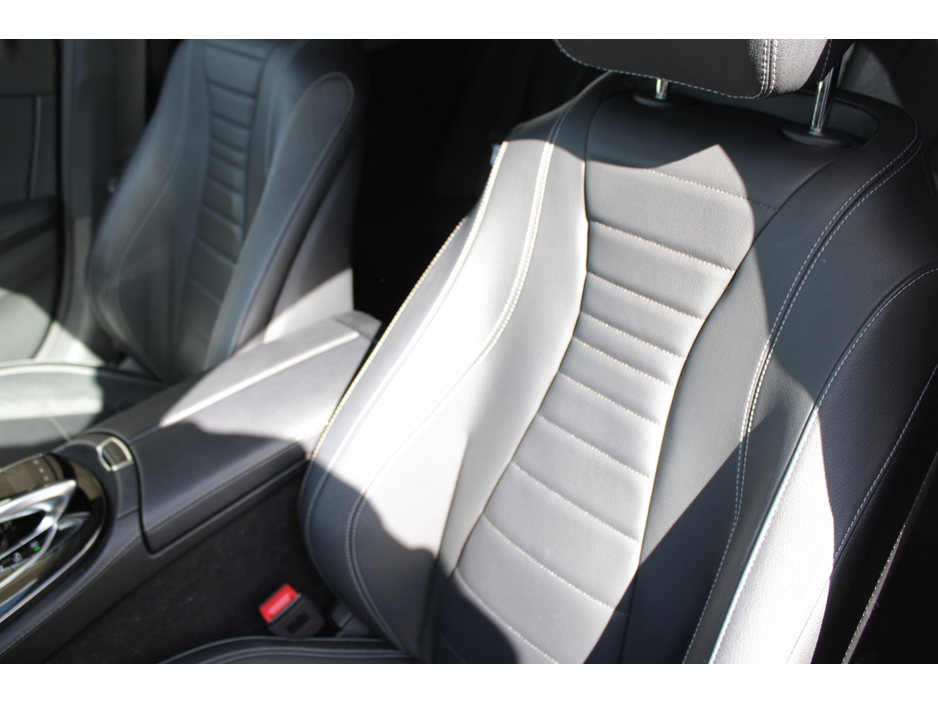 2018 Mercedes-Benz E Class - image 22