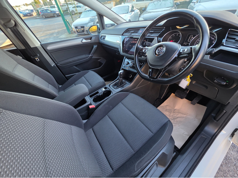 2018 Volkswagen Touran ( 182 )1.4 TSI AUTO 7 SEATER CARPLAY ANDROID AUTO LARGE TOUCH SCREEN - SPECIALISING IN IMPORTS OF GERMAN AUTOMATIC HI SPEC €17,950