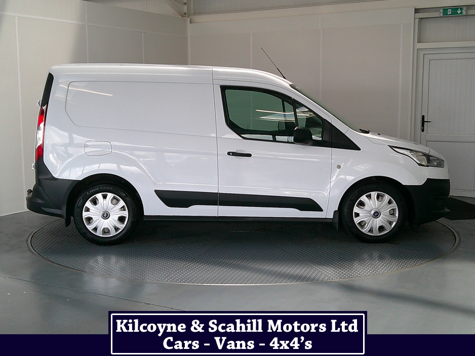 2019 Ford Transit Connect - image 9