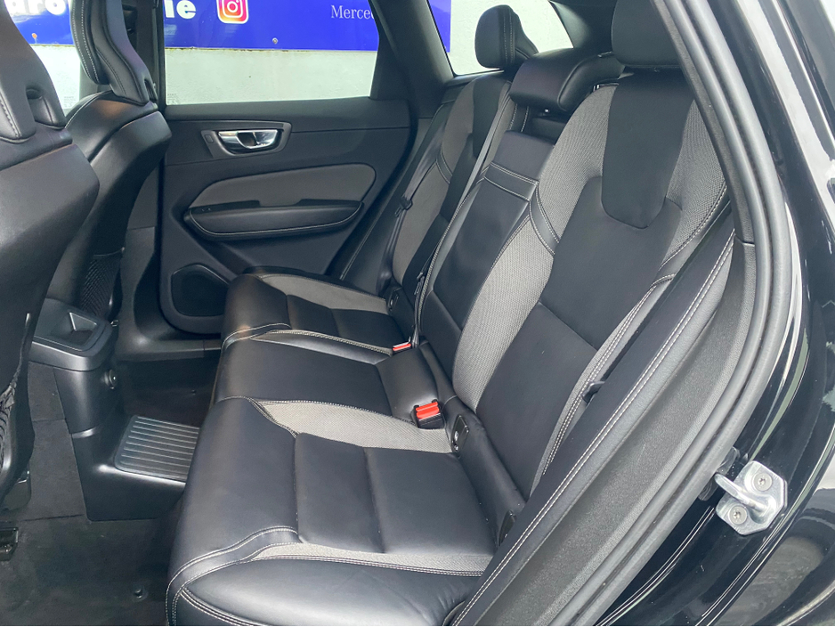 2021 Volvo XC60 2.0 R-DESIGN T6 RCHARG AWD AUTO 337BHP €28,800