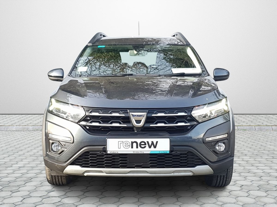 2022 Dacia Jogger - image 8