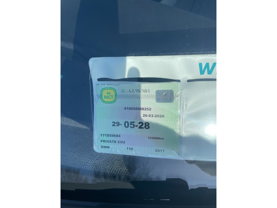 2017 BMW 1 Series - image 10