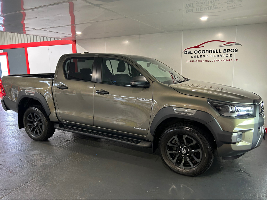 2022 Toyota Hilux INVINCIBLE X D-4D 4WD INVINCIBLE DCB €42,500