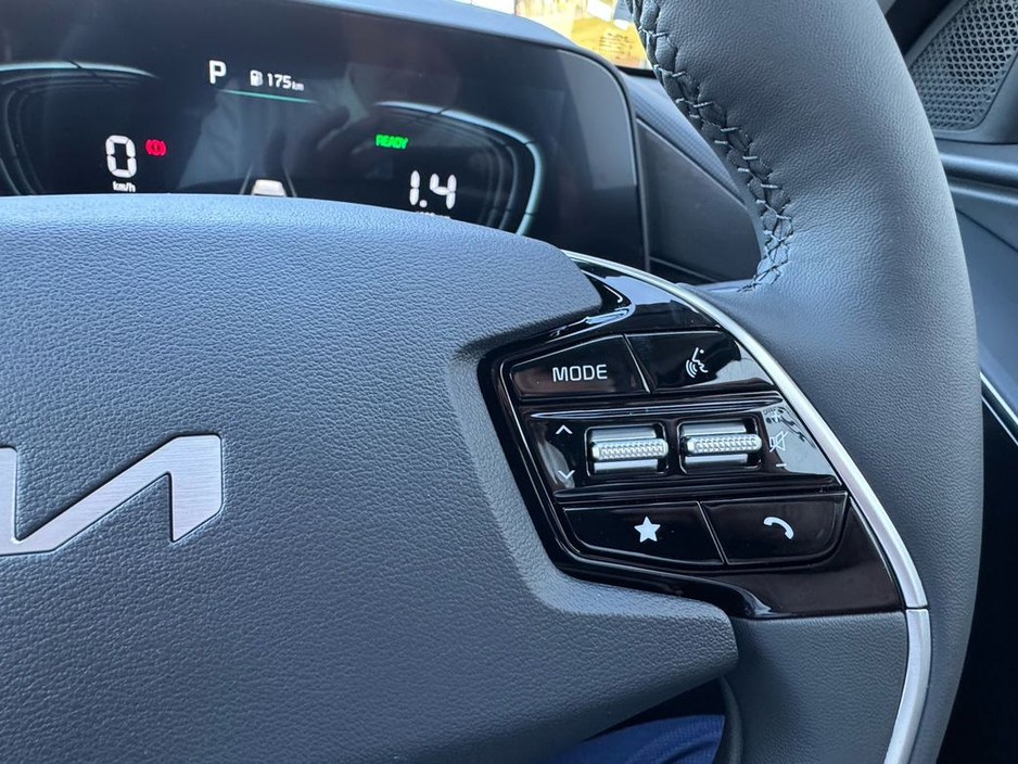 2026 Kia Niro - image 14