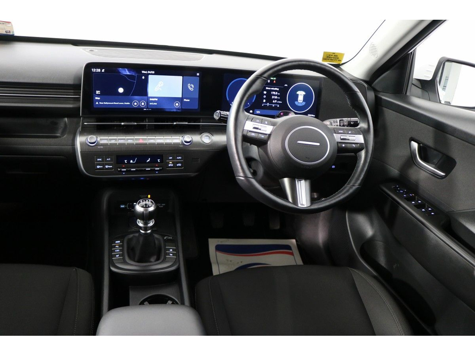 2024 Hyundai Kona - image 9