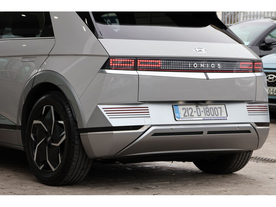 2021 Hyundai Ioniq 5 - image 3
