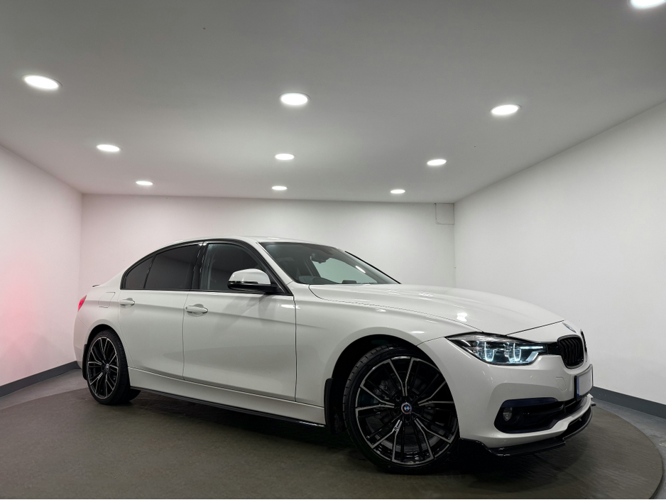 2017 BMW 3 Series SPORT 320 D €16,495