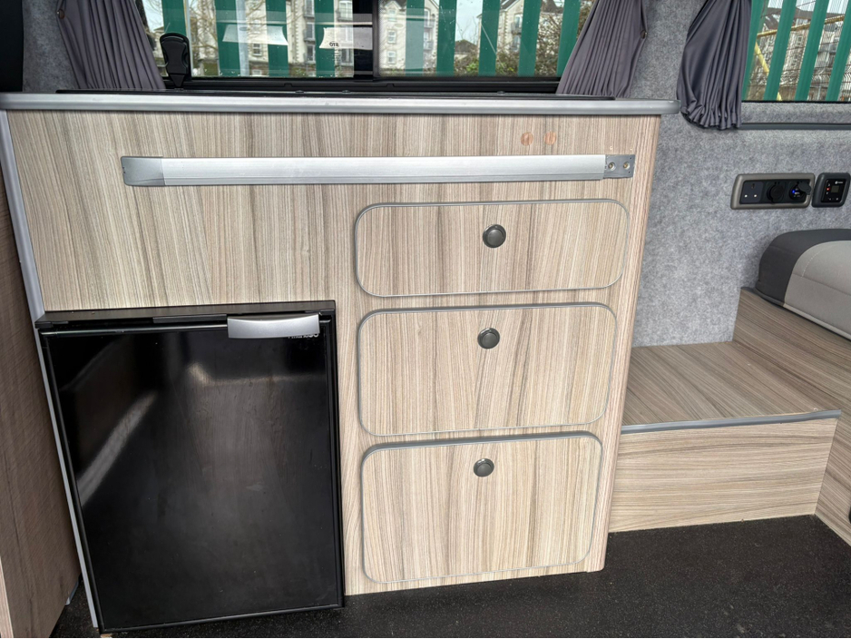 2014 Volkswagen Transporter T32 ST-LN TDI 5DR €29,950