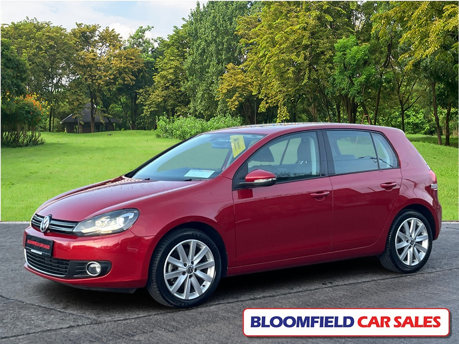2011 Volkswagen Golf HIGHLINE , SUNROOF // LOW MILEAGE €8,950