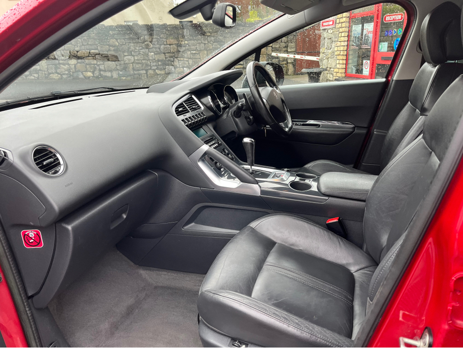 2014 Peugeot 3008 - image 9