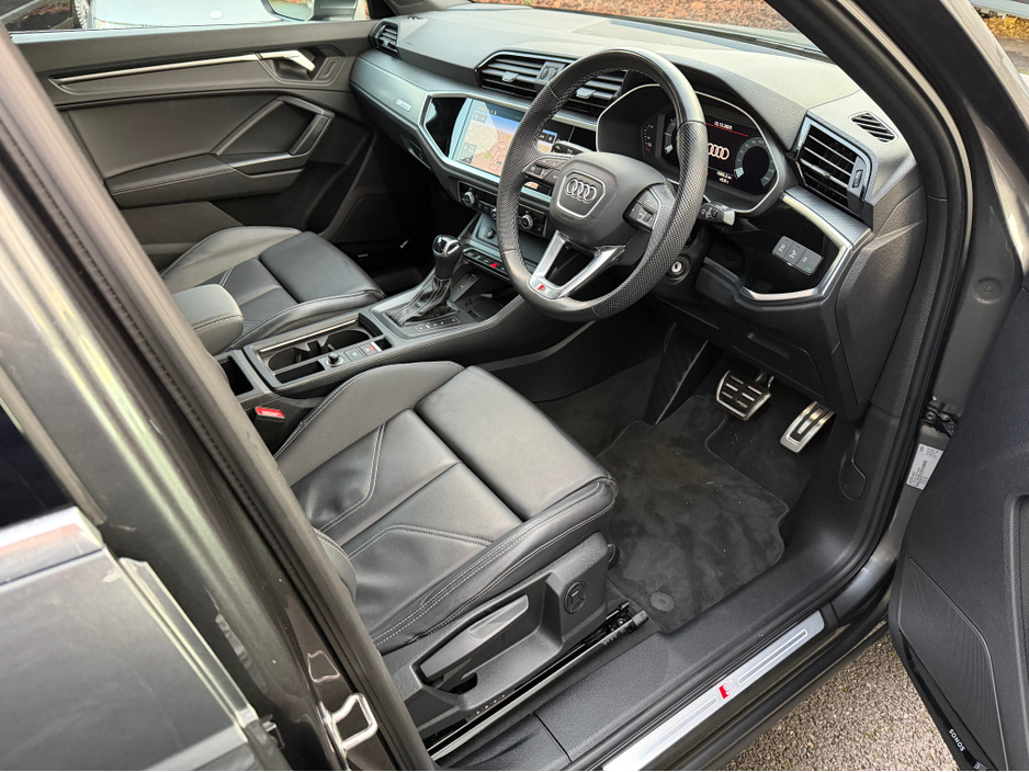 2024 Audi Q3 GREAT SPEC//S LINE 45 TFSI E//LOW MILEAGE//FULL LEATHER//REVERSE CAMERA//FINANCE PACKAGES €44,900