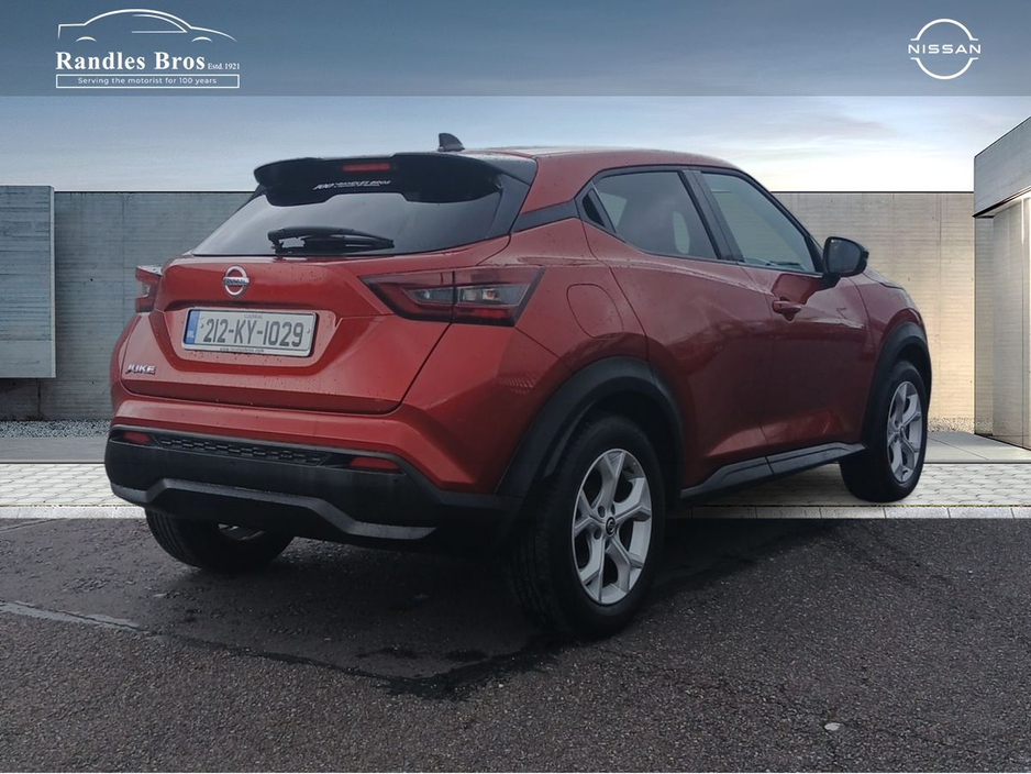 2021 Nissan Juke - image 7
