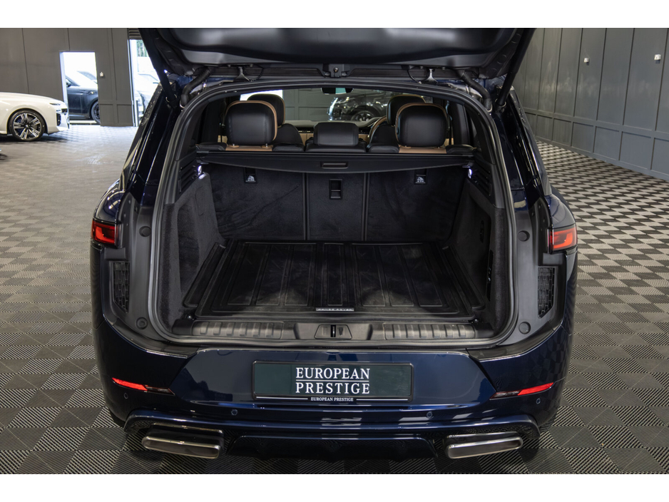 2023 Land Rover Range Rover Sport 3.0 Si4 PHEV 440 PS AWD Auto Dynamic SE €91,950