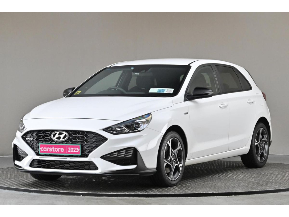2023 Hyundai i30 - image 3
