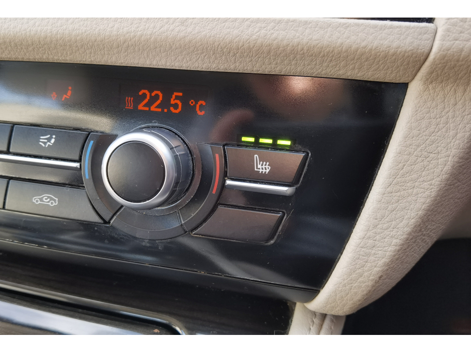 2015 BMW 5 Series 520D LUXURY AUTOMATIC - FINANCE AVAILABLE - CALL US TODAY ON 01 492 6566 OR 087-092 5525 €12,450