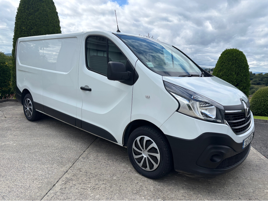 2021 Renault Trafic LL30 ENERGY DCI 120 BUSINESS P €14,500