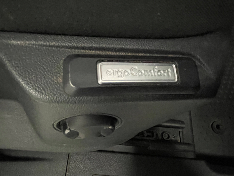 2023 Volkswagen Caddy CADDY DARK LABEL TDI 122HP A7F €19,995