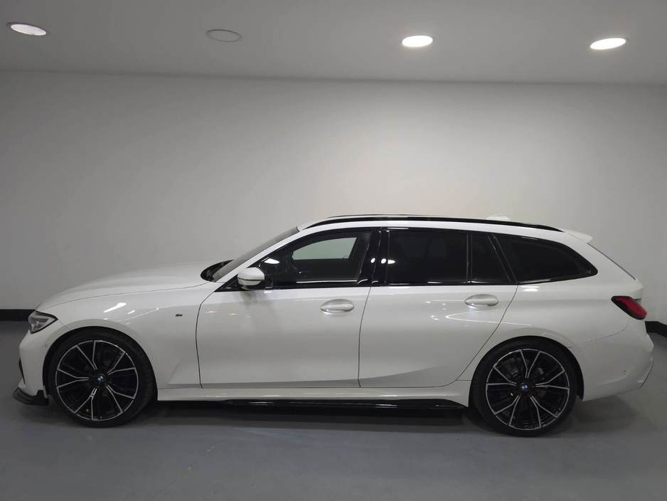 2019 BMW 3 Series - image 10