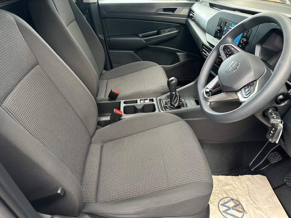 2022 Volkswagen Caddy  €18,950