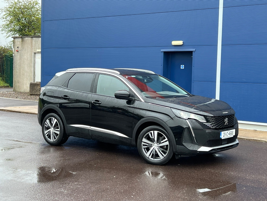 2021 Peugeot 3008 - image 3