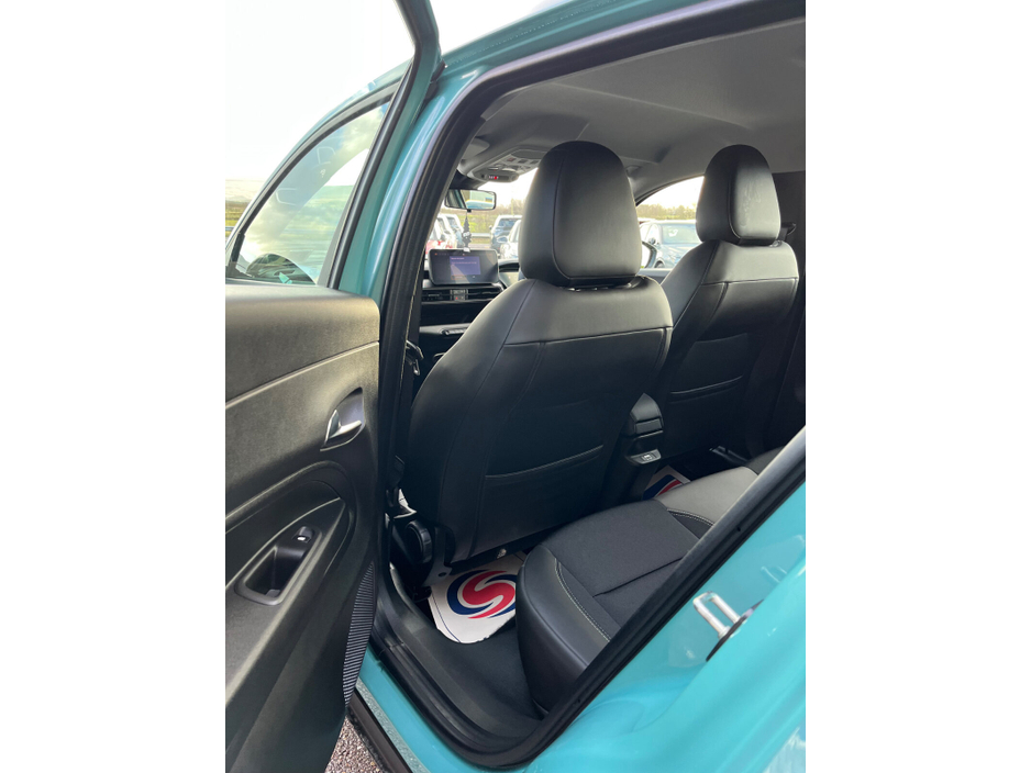 2025 Jeep Avenger 1.2 PETROL 100HP MT Altitude