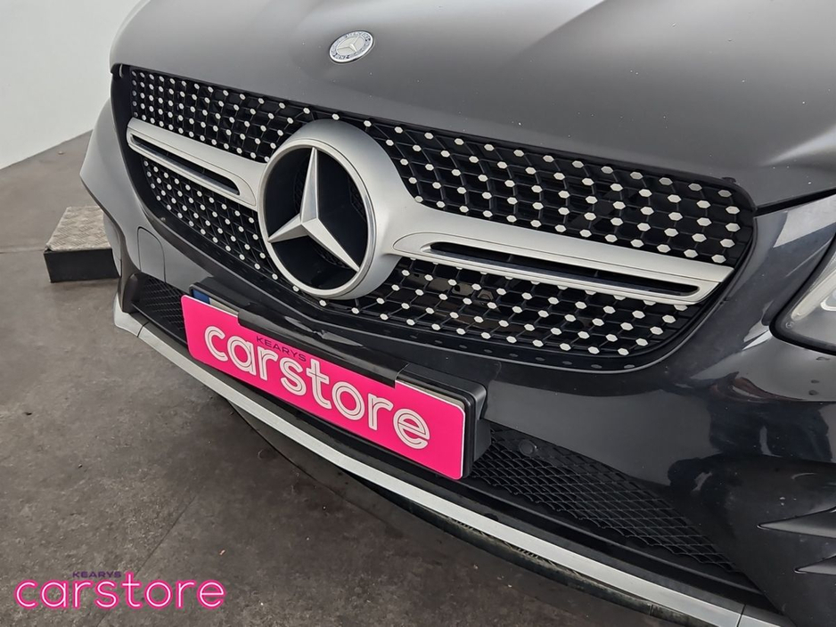 2017 Mercedes-Benz GLC Class - image 16