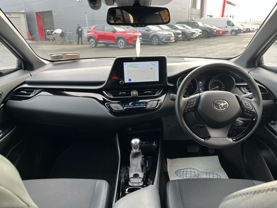 2023 Toyota C-HR HYBRID SPORT 4DR AUTO €29,950