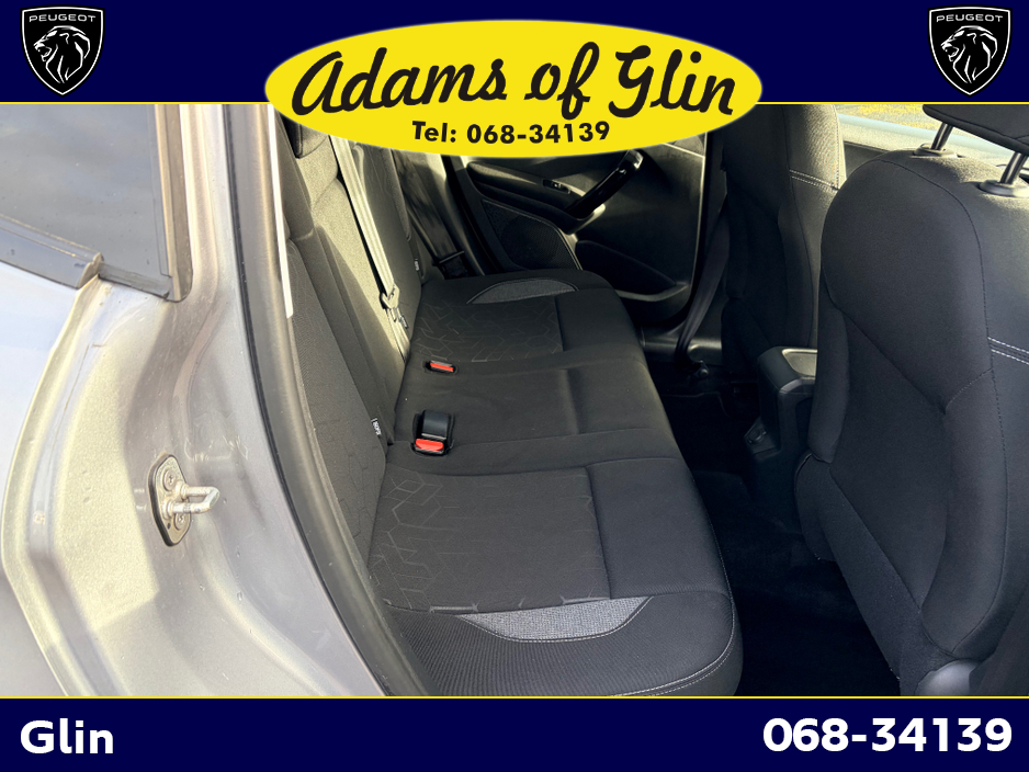 2020 Peugeot 2008 - image 12