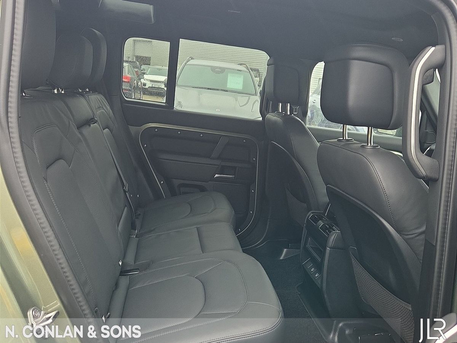 2025 Land Rover Defender 110 PHEV X-DYNAMIC HSE *MAIN LAND ROVER DEALER* €115,950