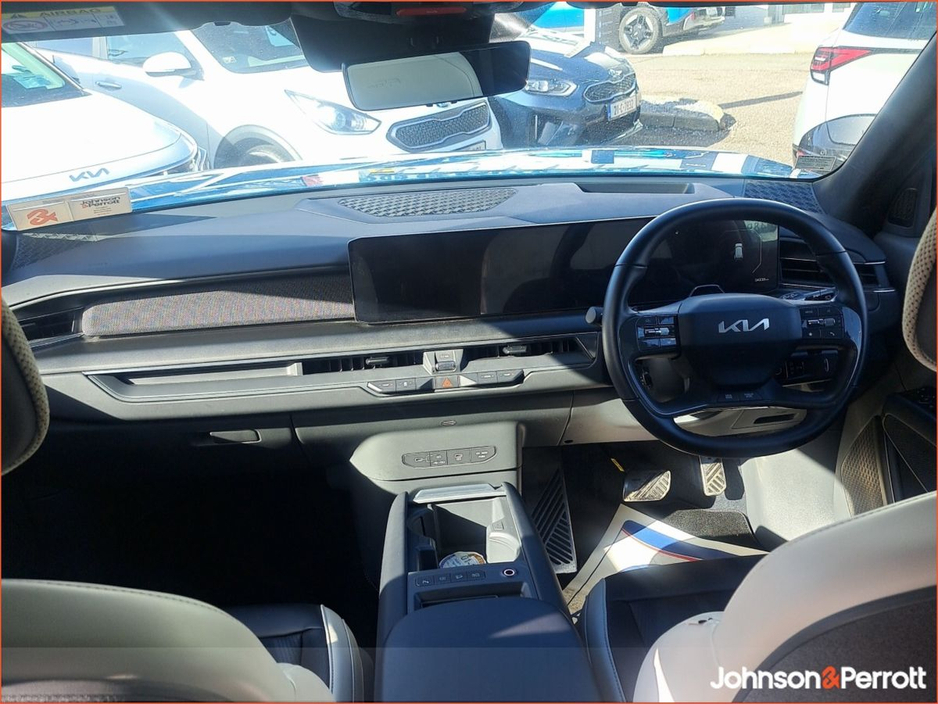 2024 Kia EV9 GT-Line AWD 7-seat €73,900