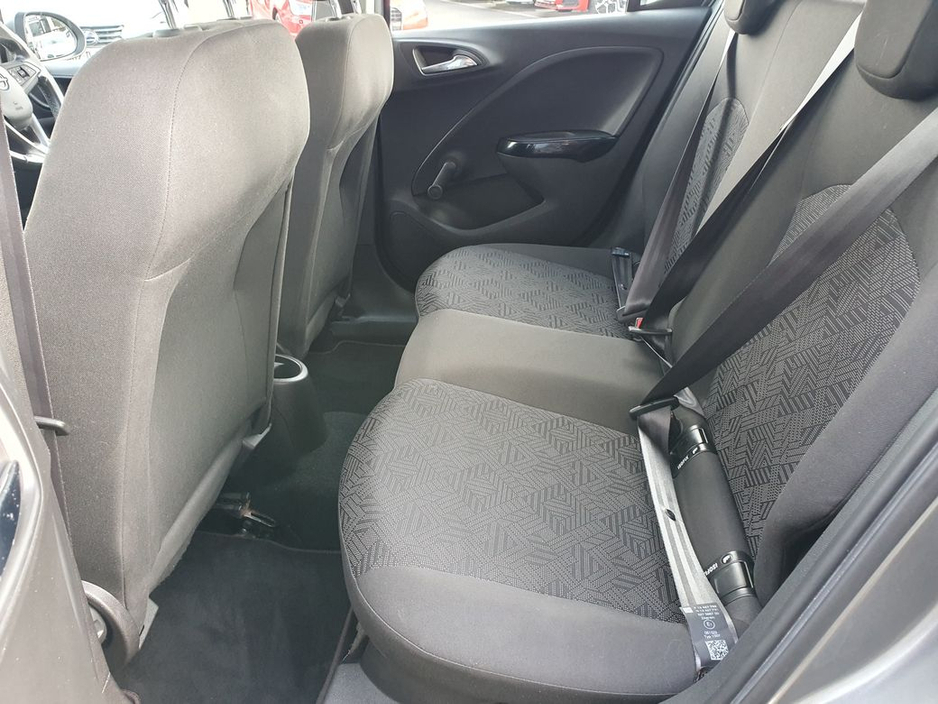 2018 Opel Corsa - image 19