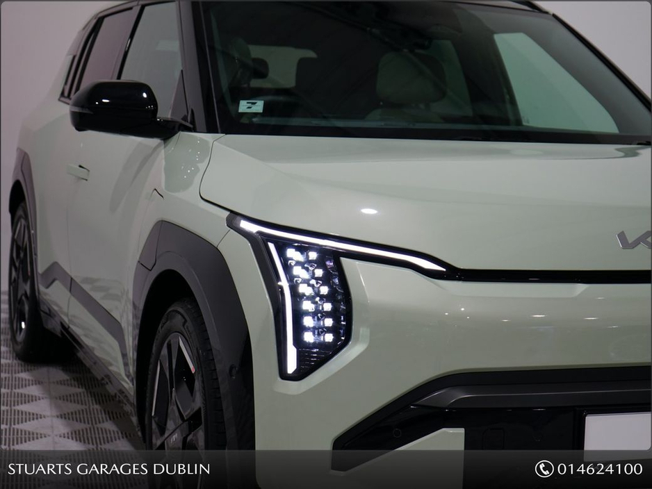 2026 Kia EV3 - image 10