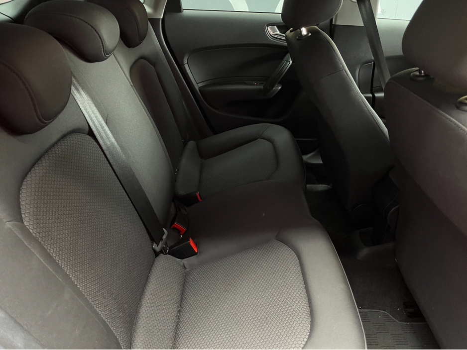 2017 Audi A1 €16950 2017 AUDI A1 TFSI 1.0 AUTOMATIC / PARKING AID / HEATED SEATS AND MORE €16,950