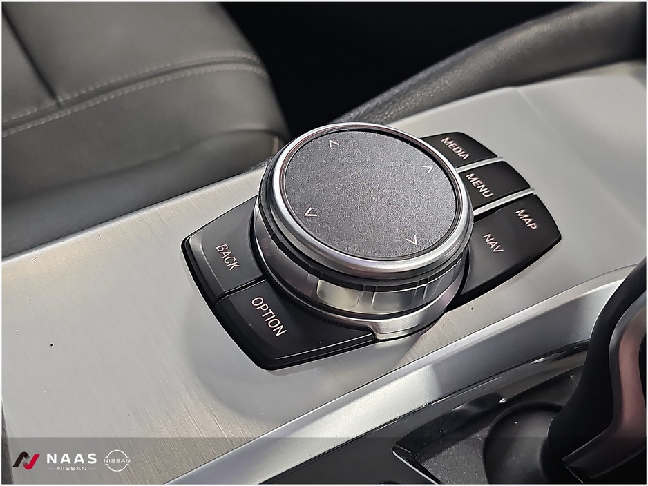 2019 BMW 5 Series - image 29