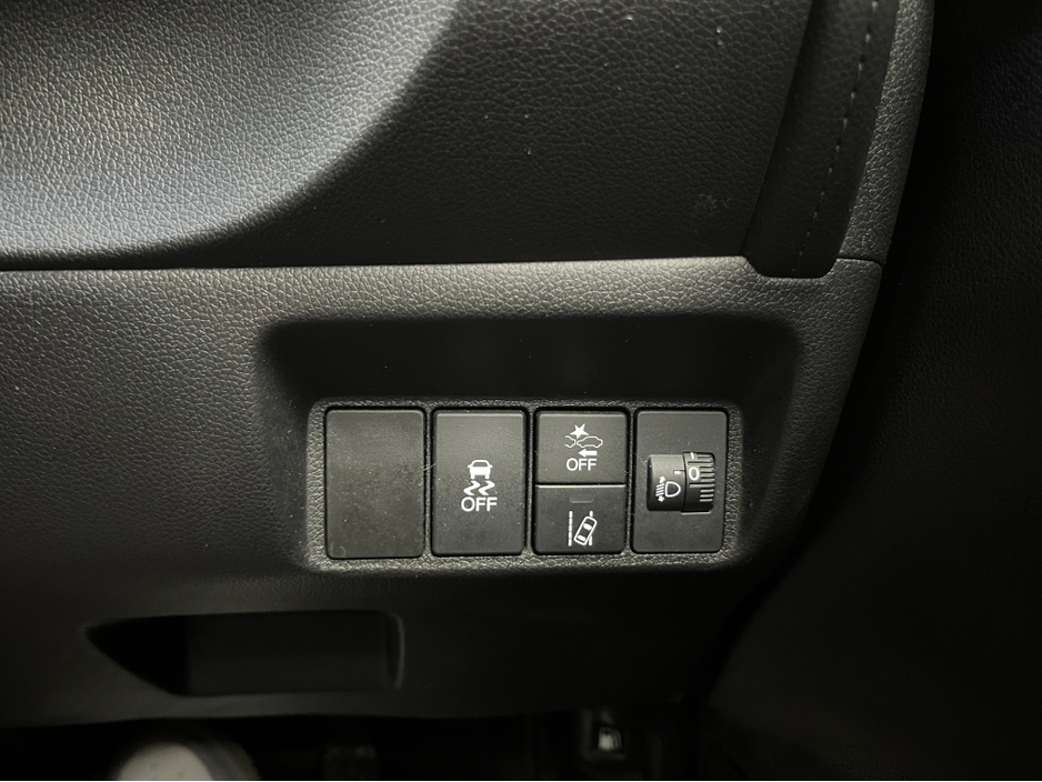 2020 Honda Shuttle €15950 2020 HONDA SHUTTLE HYBRID SENSING 1.5 AUTOMATIC / CRUISE CONTROL AND MORE €15,950